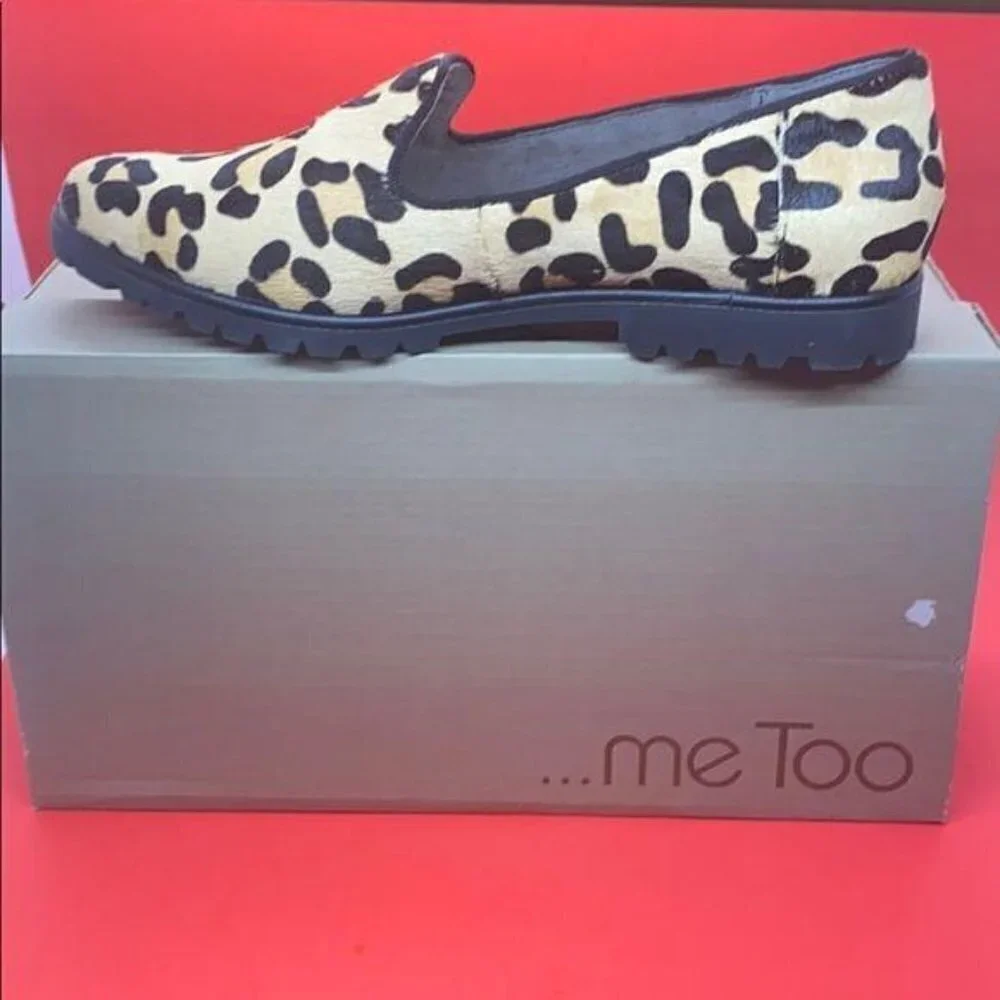 Me Too Utility Style Slip-On Loafers Sz 7